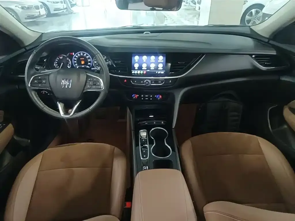 Buick Regal — фото 3
