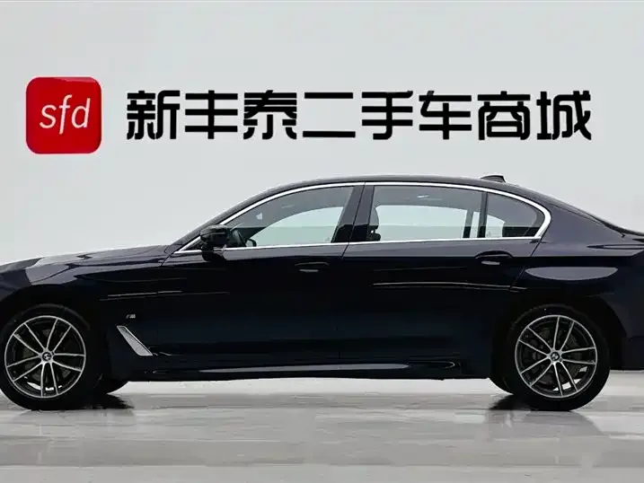 BMW 5 Series — фото 2