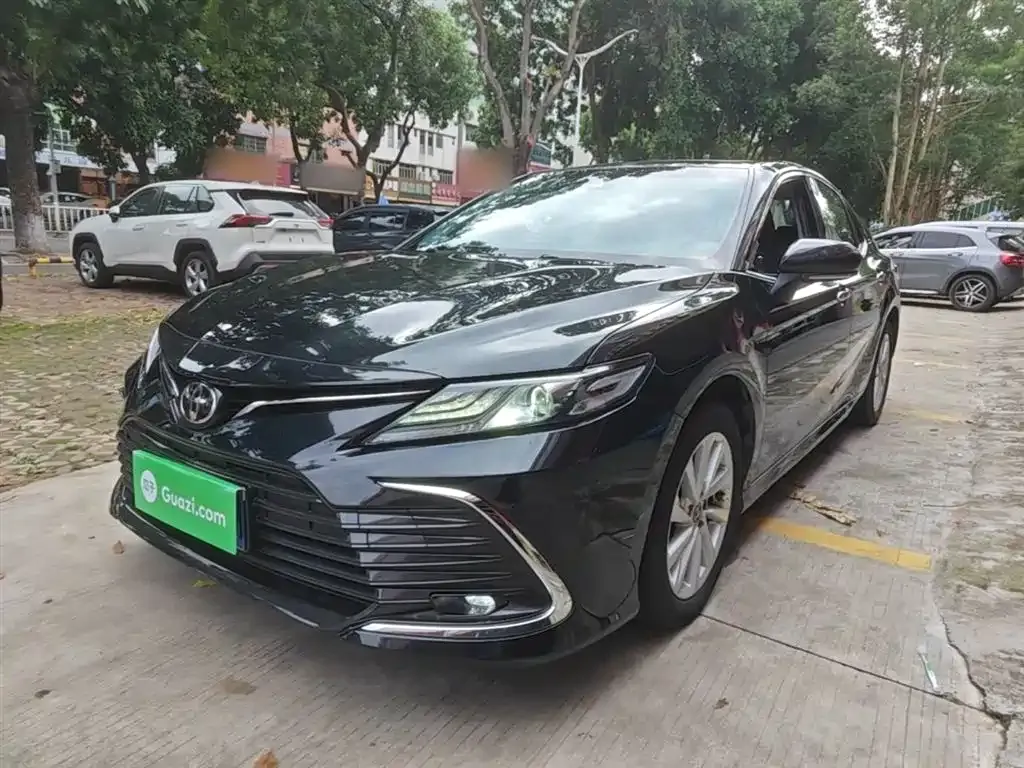 Toyota Camry 2023 из CN, фото 2