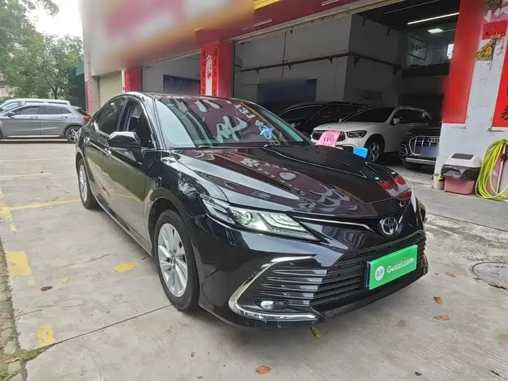 Toyota Camry 2023 из CN, фото 5