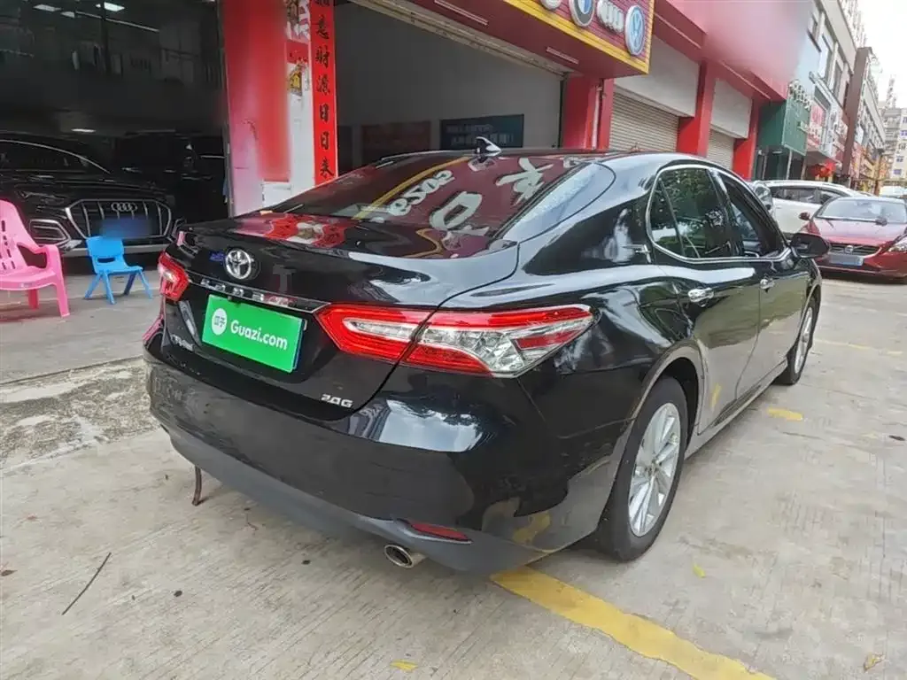Toyota Camry 2023 из CN, фото 3
