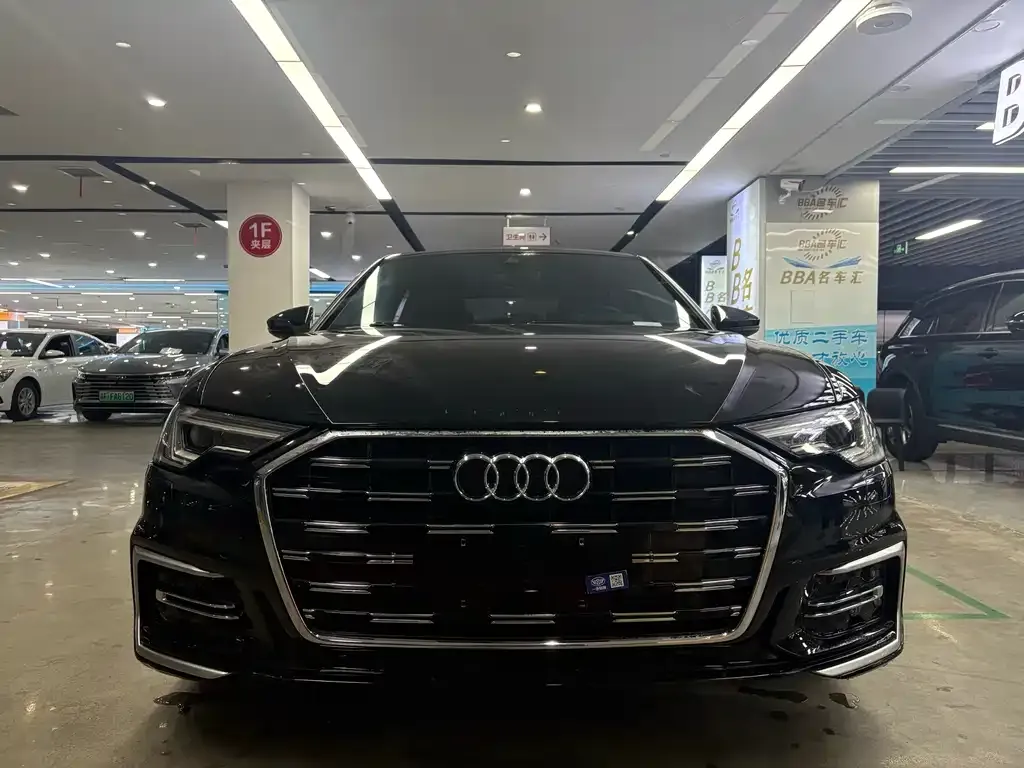 Audi A6L — фото 2