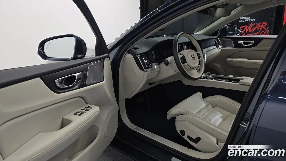 Volvo S60 2021 из KR, фото 5