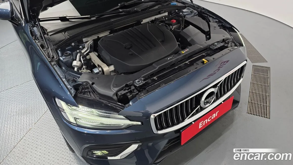 Volvo S60 2021 из KR, фото 9