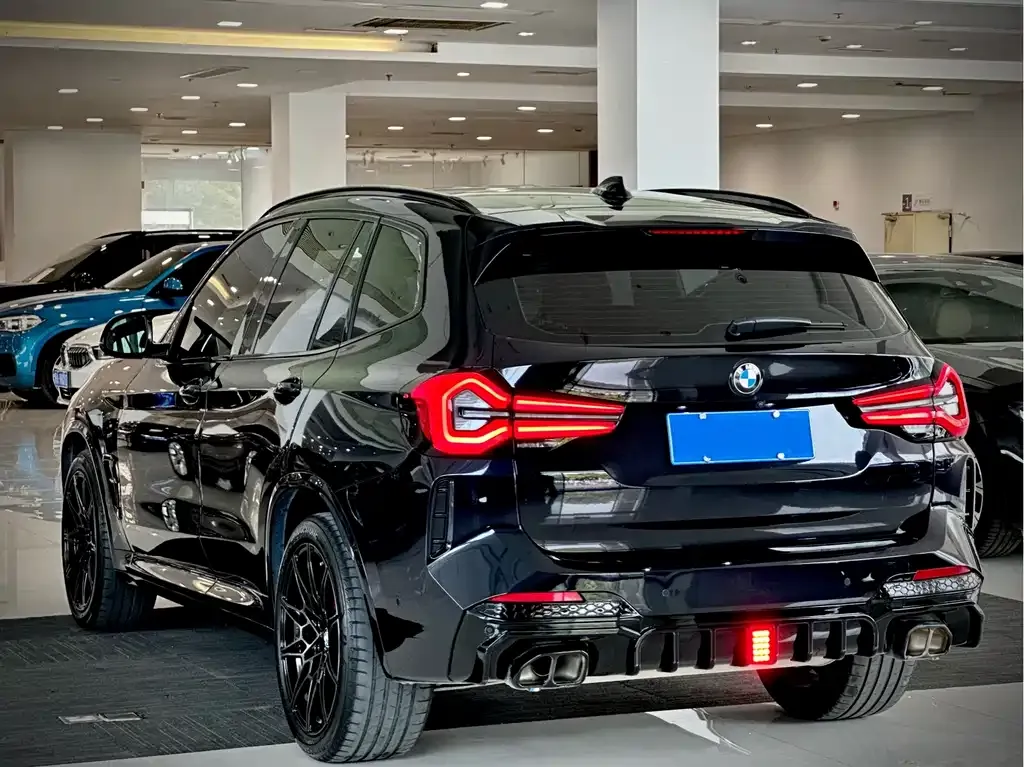 BMW X3 — фото 9