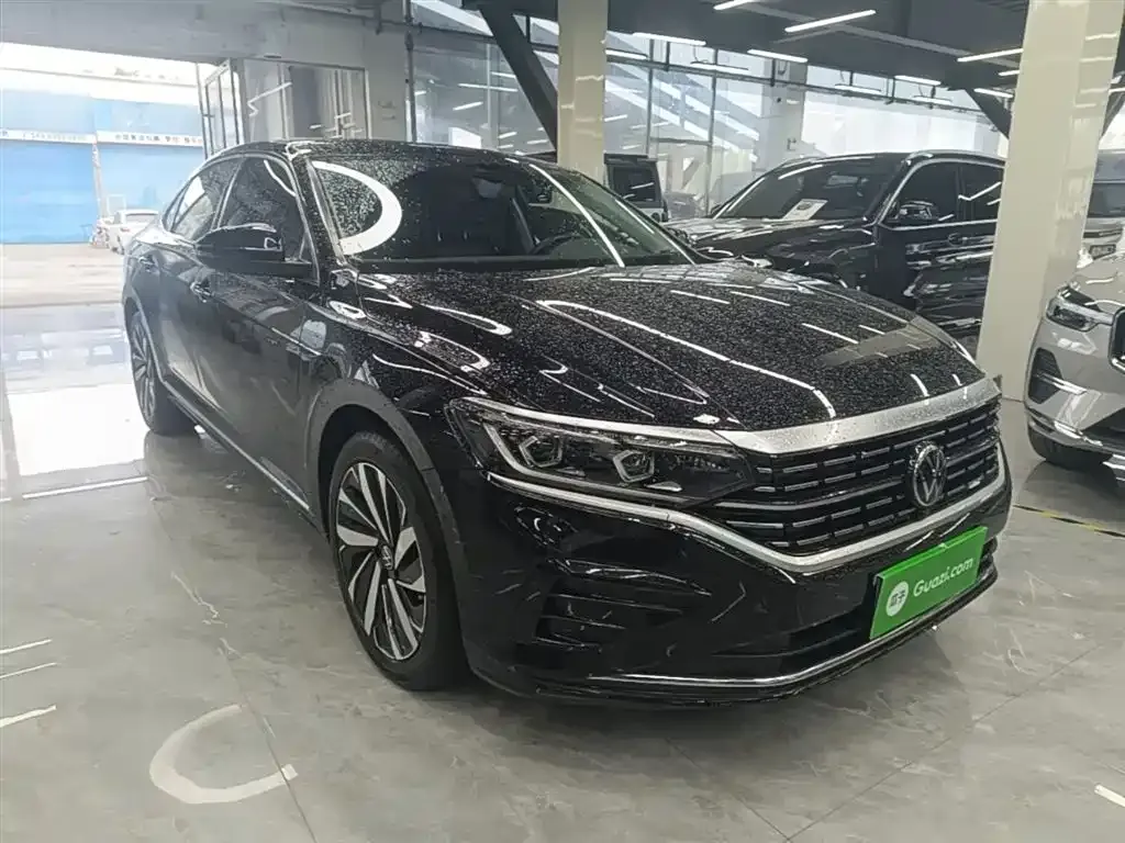 Volkswagen Passat — фото 4