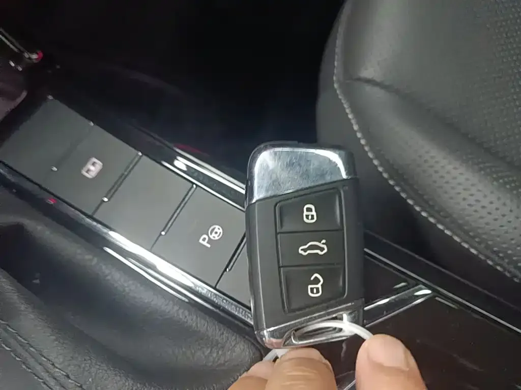 Volkswagen Passat — фото 2