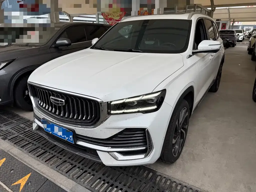 Geely Xingyue L — фото 1