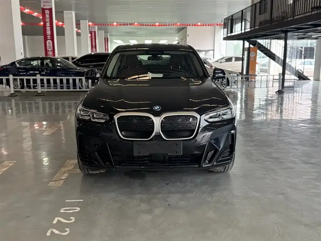BMW iX3 2023 из CN, фото 2