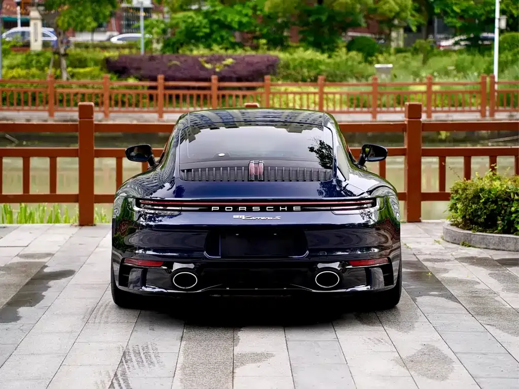 Porsche 911 2021 из CN, фото 4