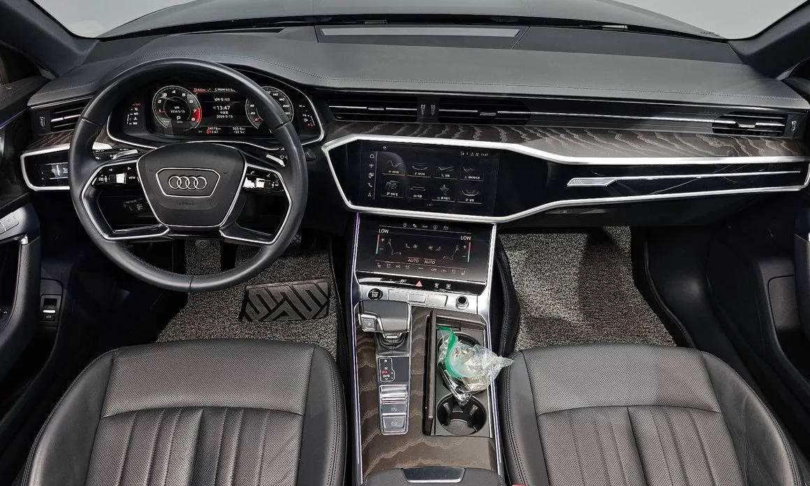 Audi A6 — фото 8
