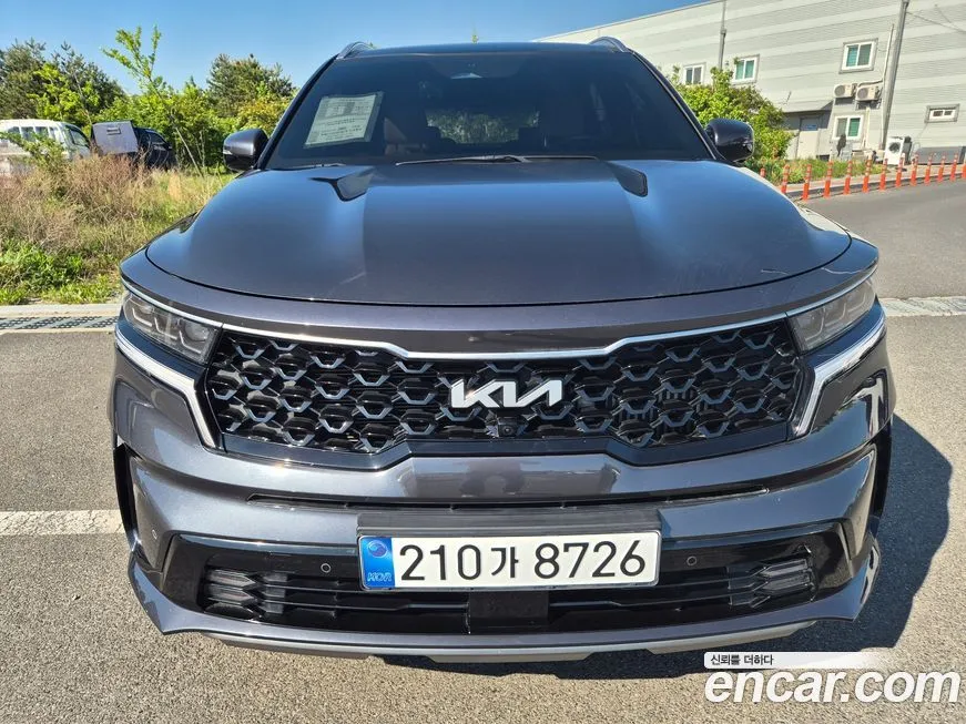 Kia Sorento — фото 1