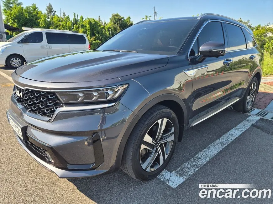 Kia Sorento — фото 10
