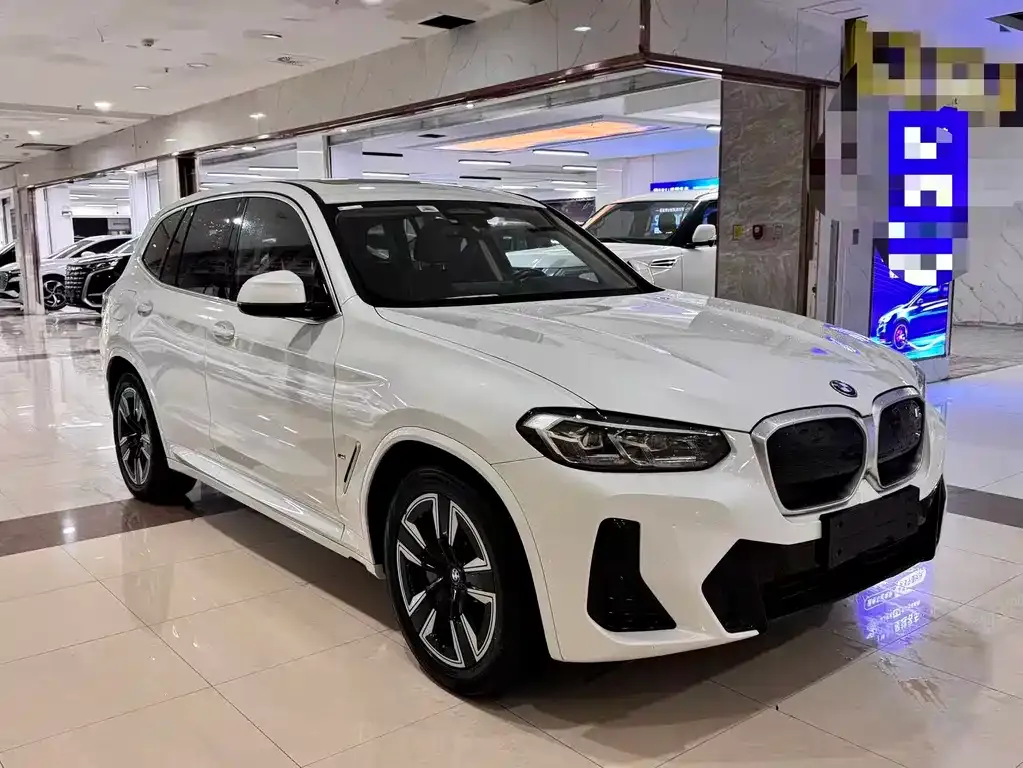 BMW iX3 2023 из CN, фото 4