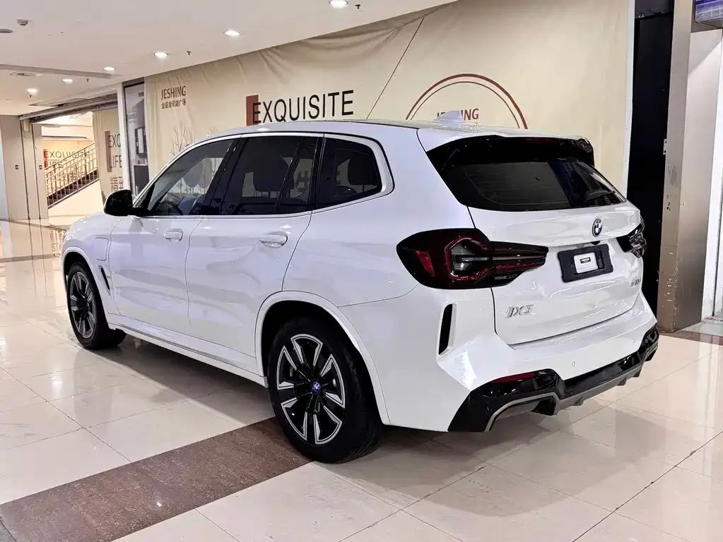 BMW iX3 2023 из CN, фото 8