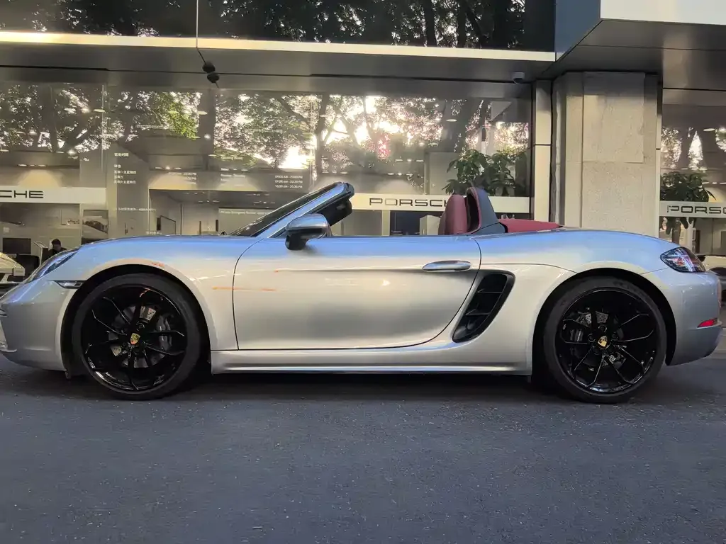 Porsche 718 2024 из CN, фото 5