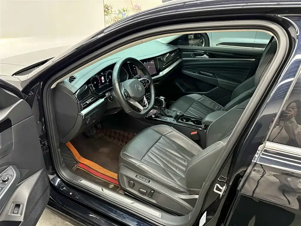 Volkswagen Passat — фото 6