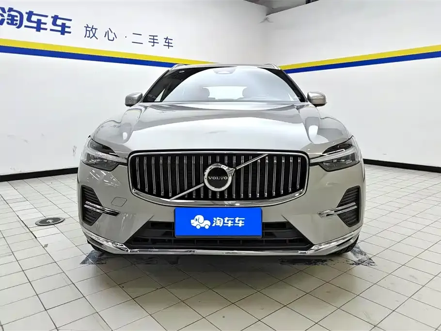Volvo XC60 — фото 4