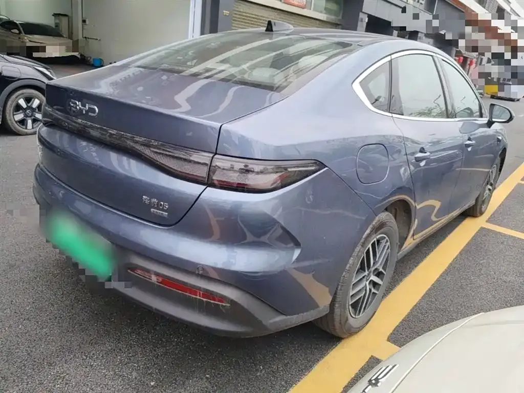 BYD Seal 05 DM-i — фото 3