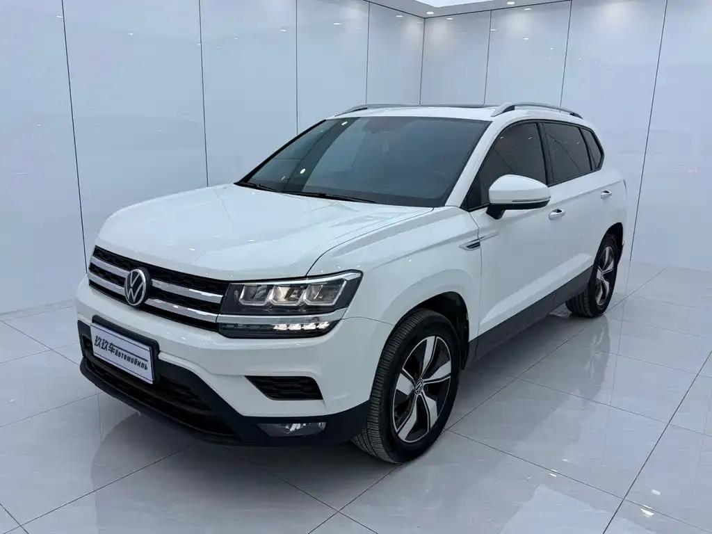 Volkswagen Tharu — фото 1