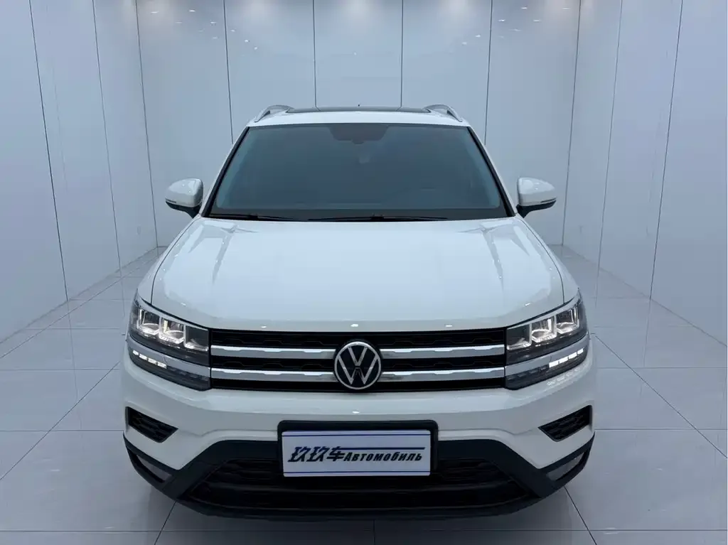 Volkswagen Tharu — фото 3