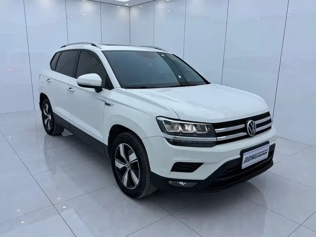 Volkswagen Tharu — фото 6