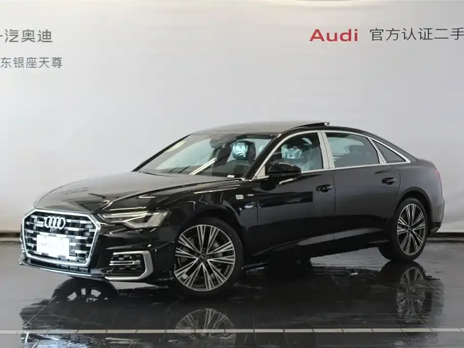Audi A6L — фото 1