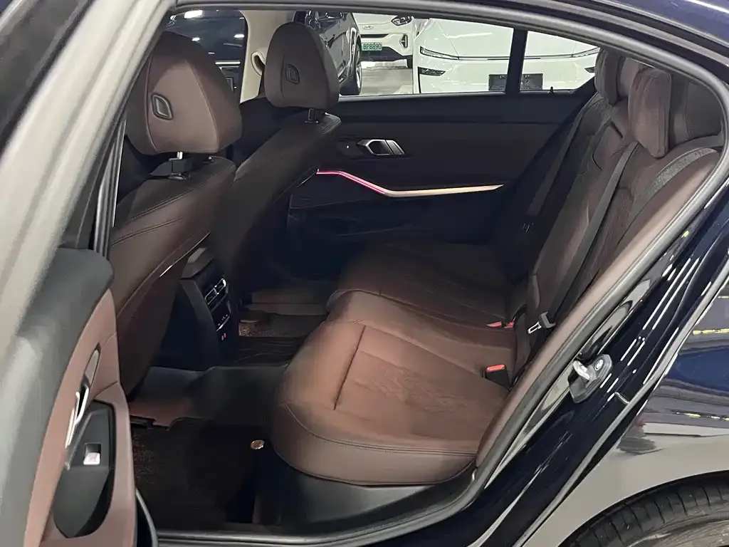 BMW i3 2023 из CN, фото 3