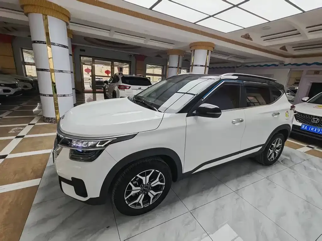 Kia KX3 2021 из CN, фото 8