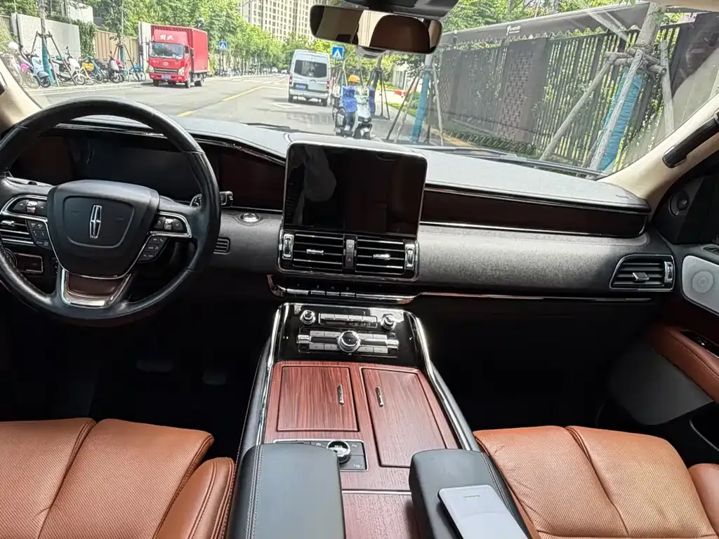 Lincoln Navigator 2021 из CN, фото 4
