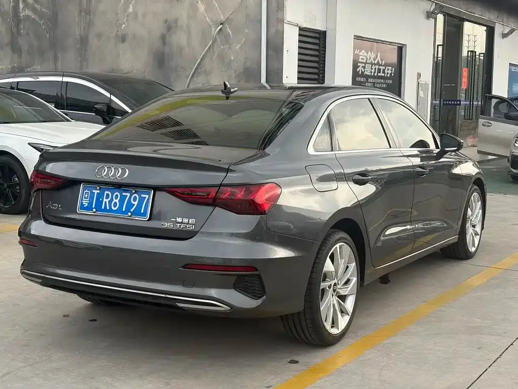 Audi A3 — фото 8