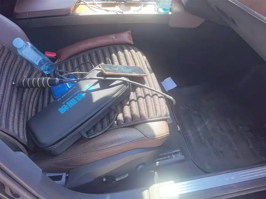 Volvo S90 — фото 10