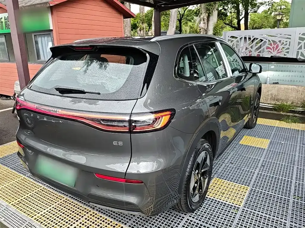 Geely Galaxy E5 — фото 10