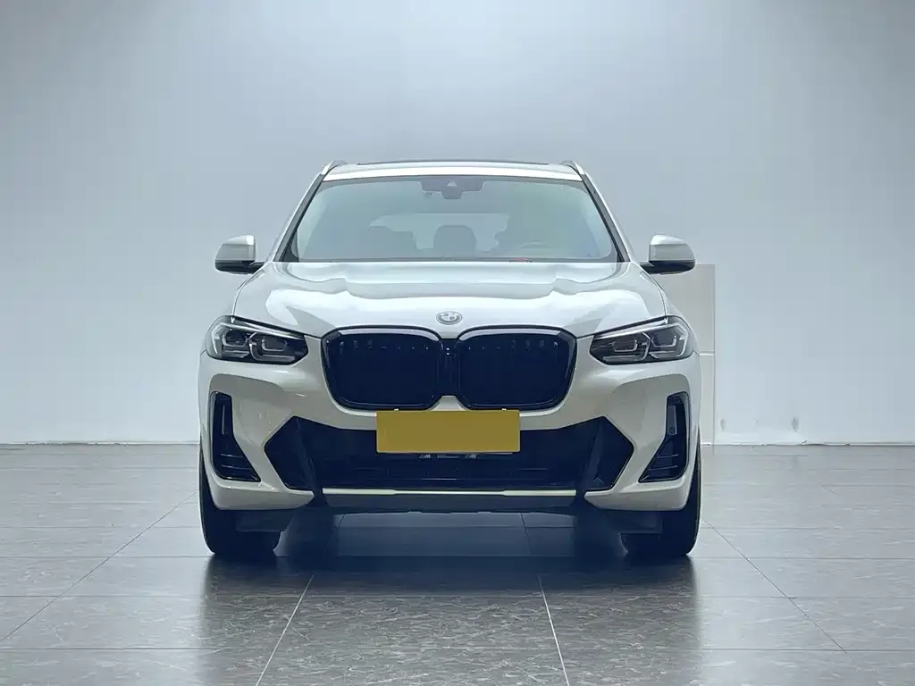 BMW X3 — фото 8
