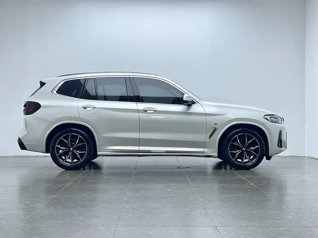 BMW X3 — фото 9