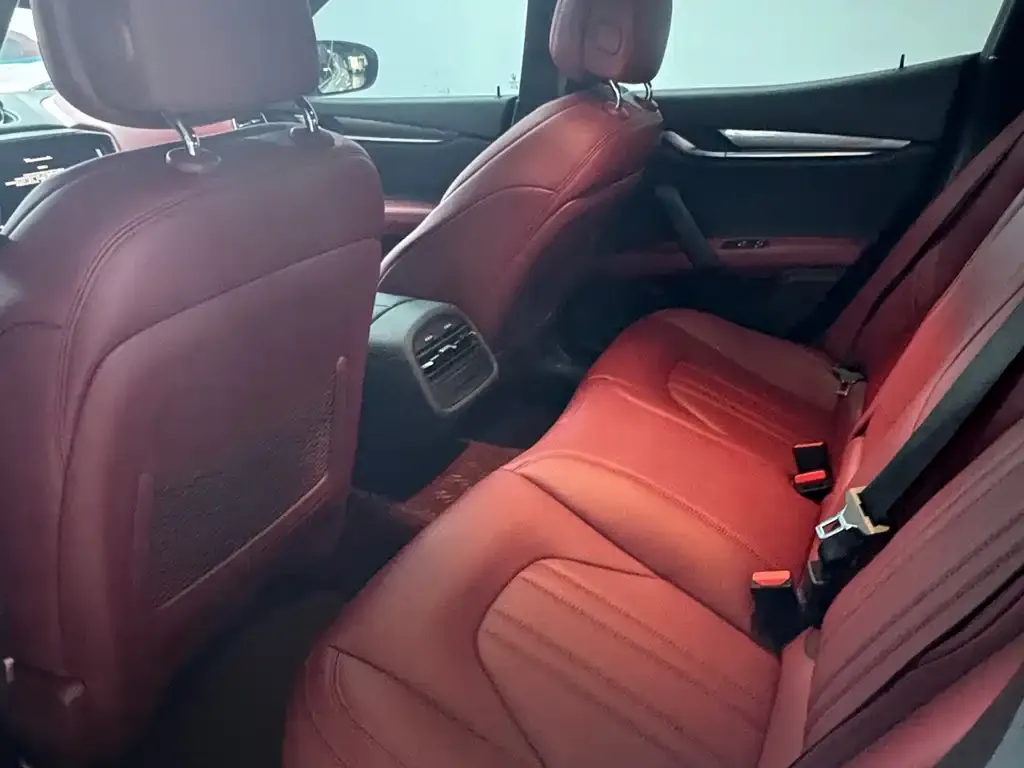 Maserati Ghibli 2021 из CN, фото 4