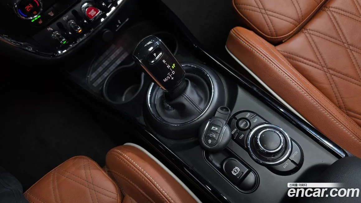 Mini Clubman — фото 9