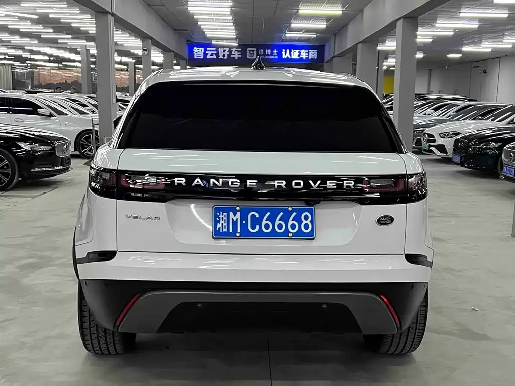 Land Rover Velar — фото 9