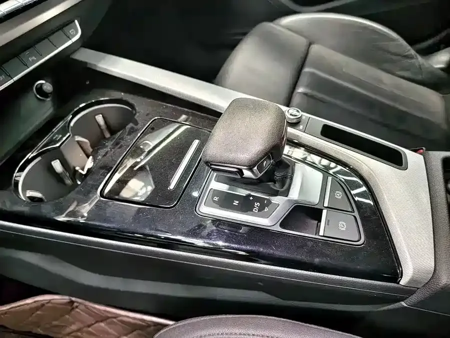 Audi A5 (Import) — фото 2