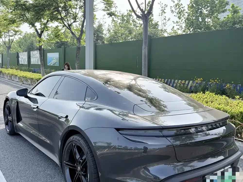 Porsche Taycan 2021 из CN, фото 10