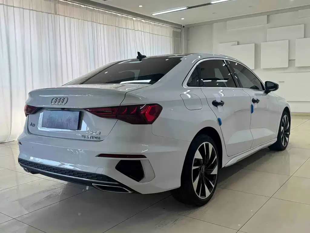 Audi A3 — фото 5