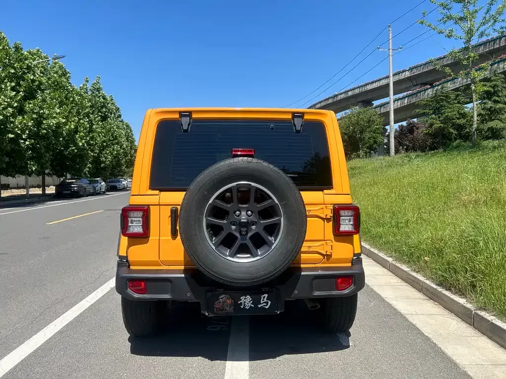 Jeep Wrangler 2021 из CN, фото 5
