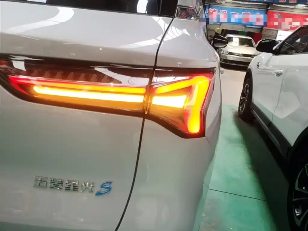 Wuling Xingguang S — фото 2
