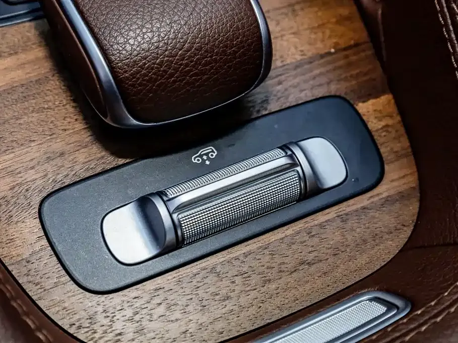 Mercedes-Benz GLE — фото 10