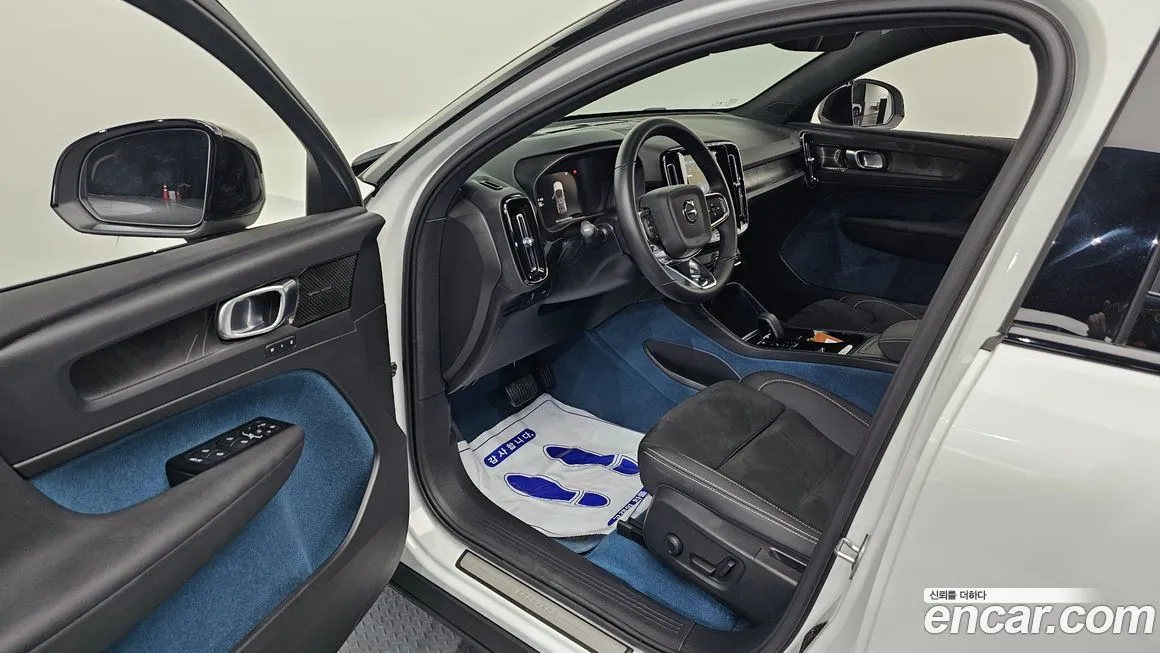 Volvo C40 2022 из KR, фото 6