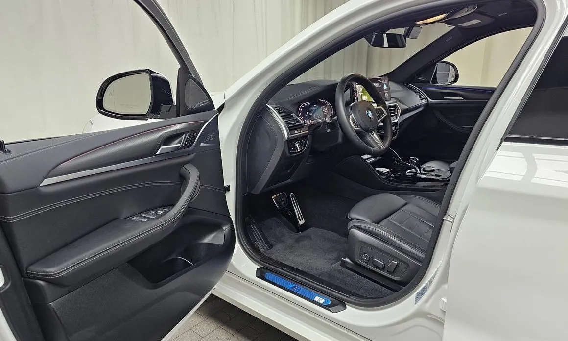 BMW X4 2025 из KR, фото 4