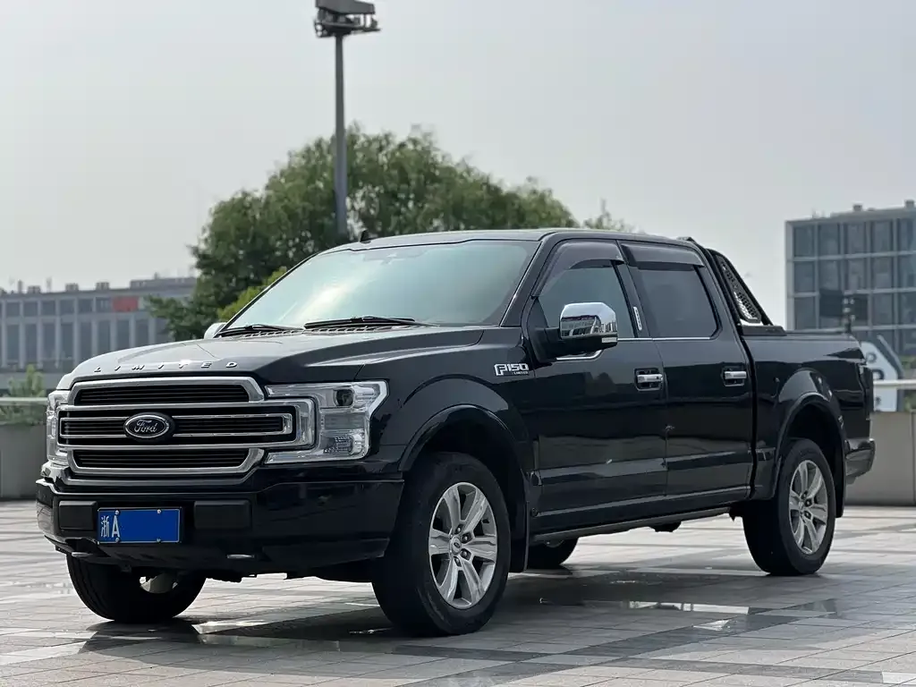 Ford F-150 Raptor