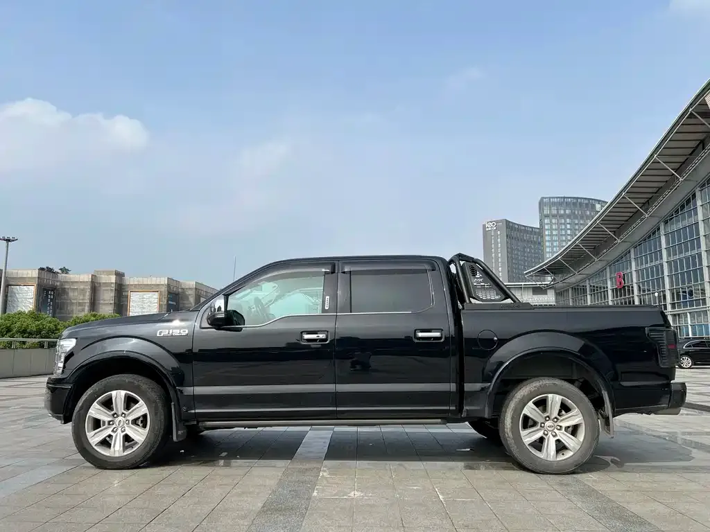 Ford F-150 Raptor 2021 из CN, фото 4