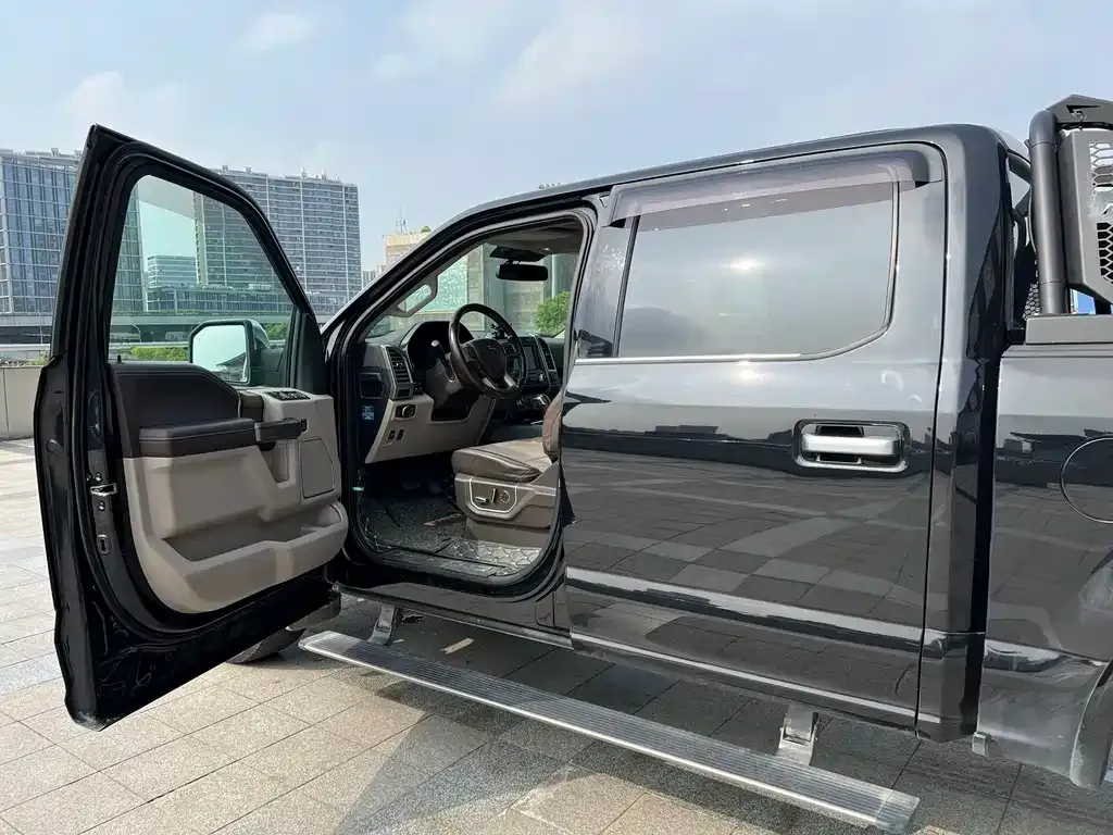 Ford F-150 Raptor 2021 из CN, фото 9