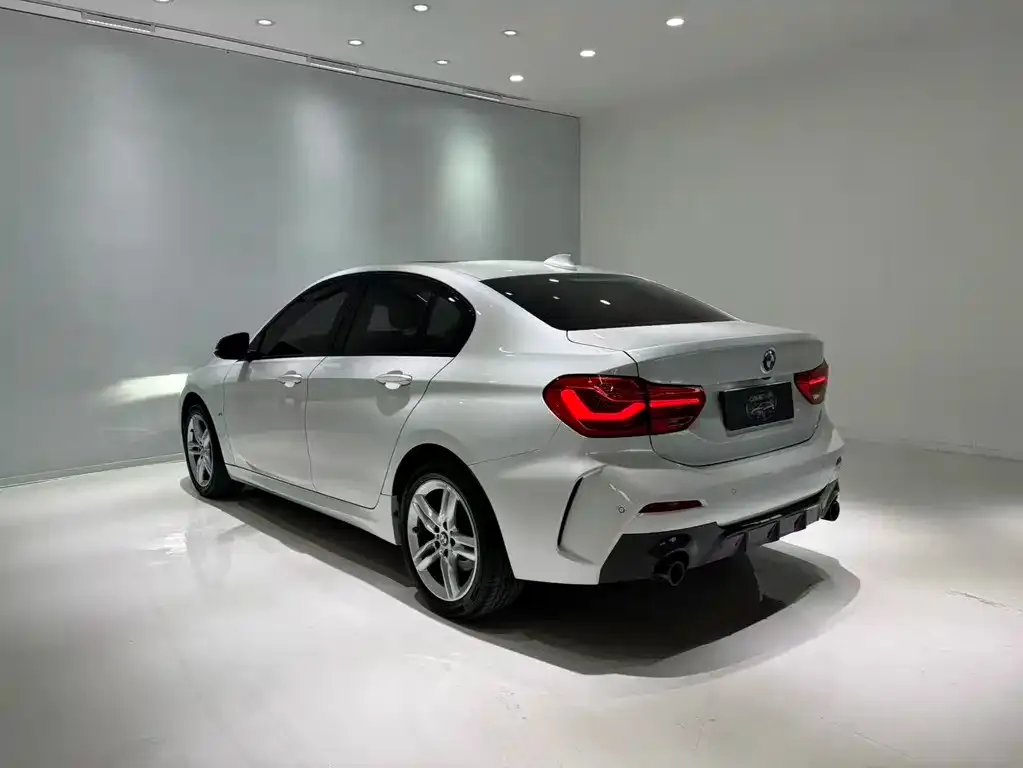 BMW 1 Series — фото 9